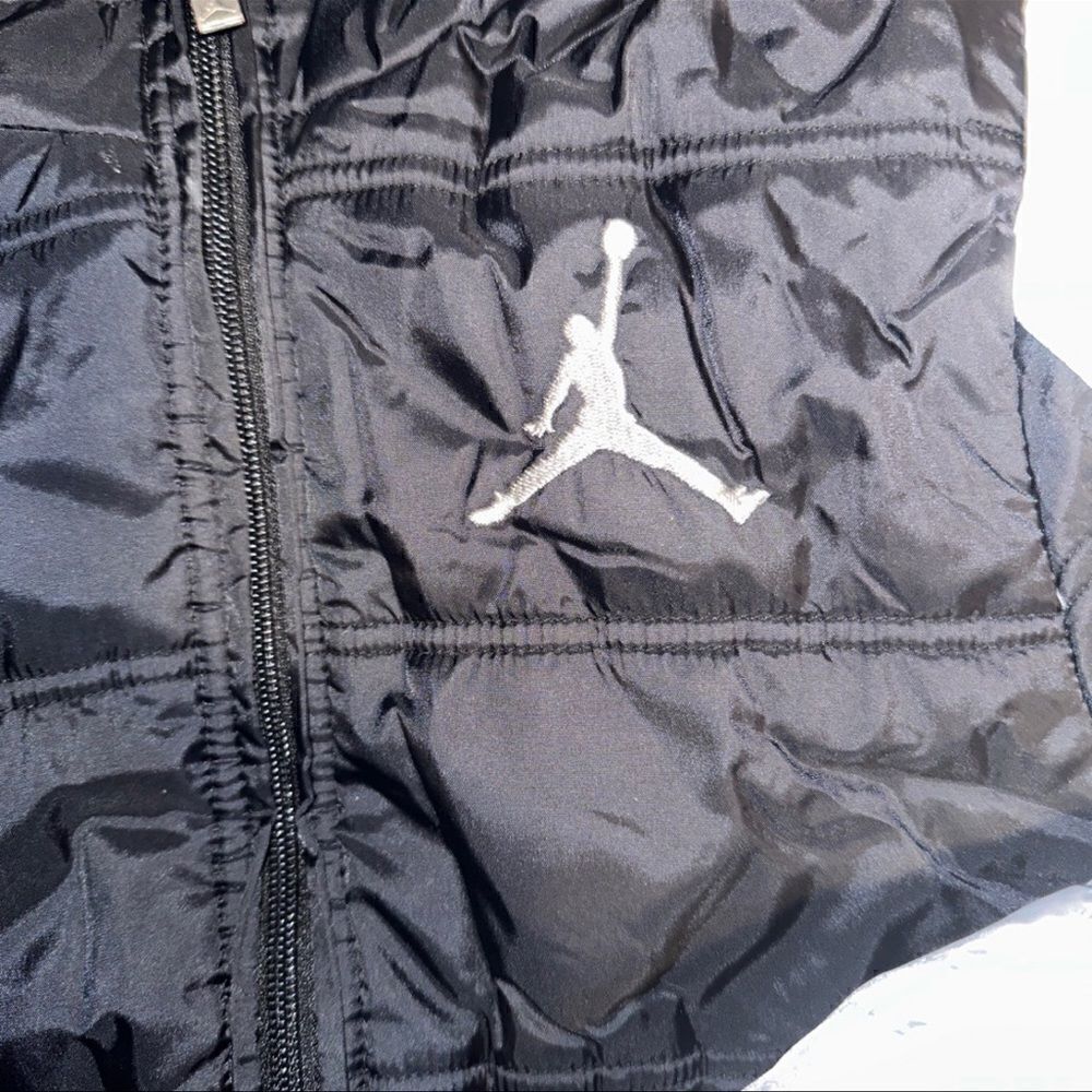 Jordan Puffer Jacket - Picture 2 of 4
